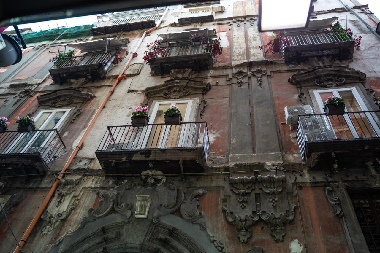 B&B Napoli Time エクステリア 写真