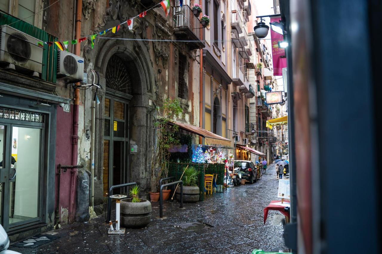 B&B Napoli Time エクステリア 写真